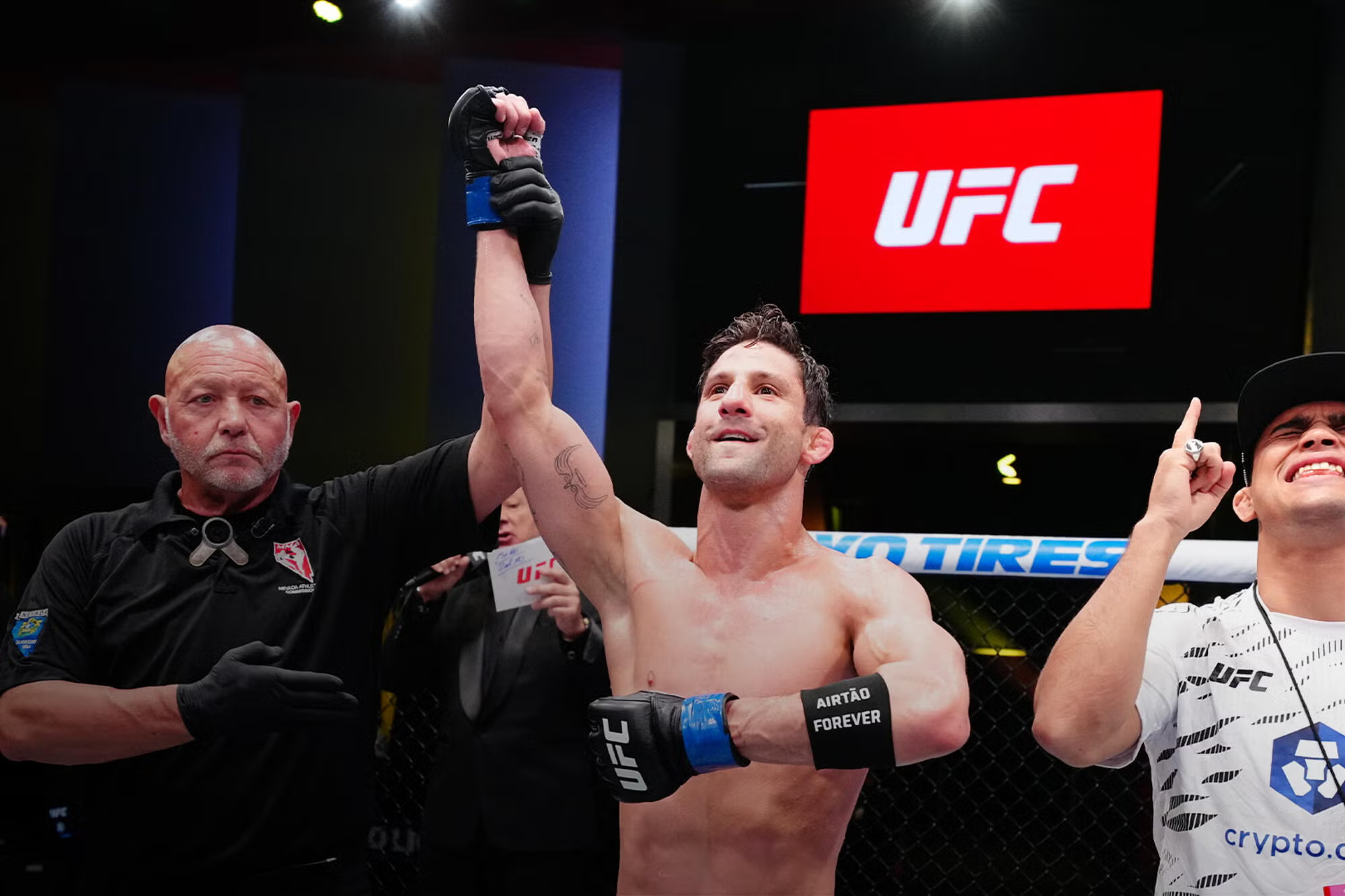 🥊 UFC Vegas 107: Cancelamento Polêmico e Domínio de Gamrot Marcam Noite de Surpresas
