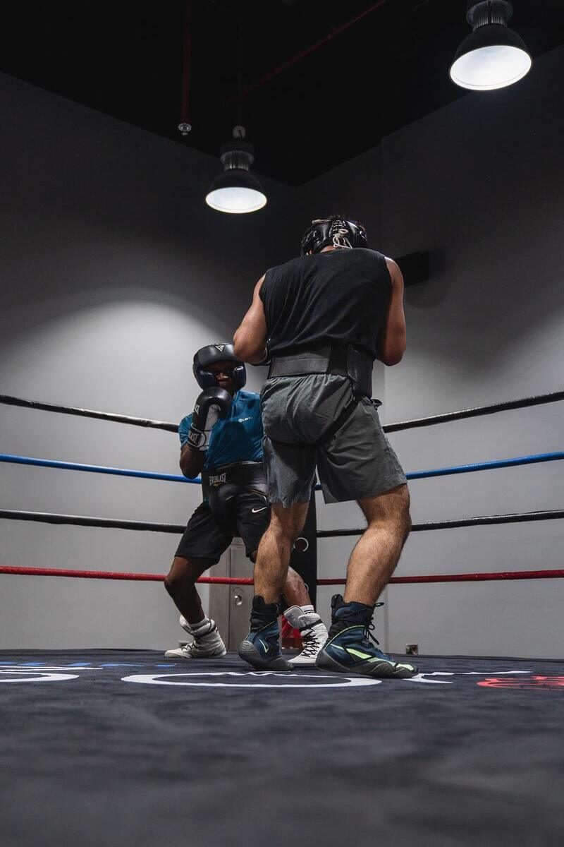 Muay Thai, MMA, Boxe, Kickboxing: Escolhendo o Equipamento Certo para cada Arte Marcial - Thai Shark