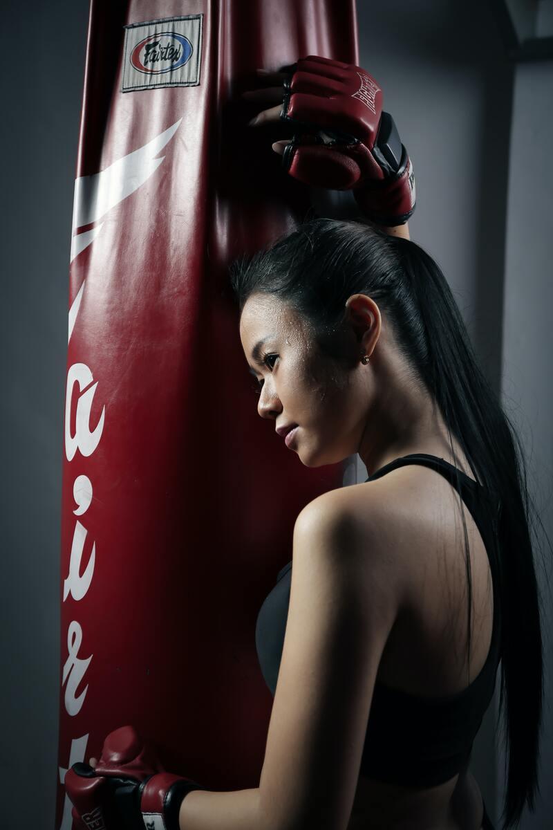 Twins Special, Top King, Fairtex: Uma Odisseia nas Melhores Marcas de Equipamentos de Artes Marciais - Thai Shark