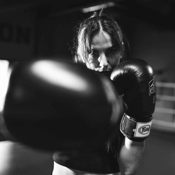 Twins Special vs Fairtex: Comparação de Equipamentos de Artes Marciais – Qual Marca é a Melhor Escolha para Você - Thai Shark